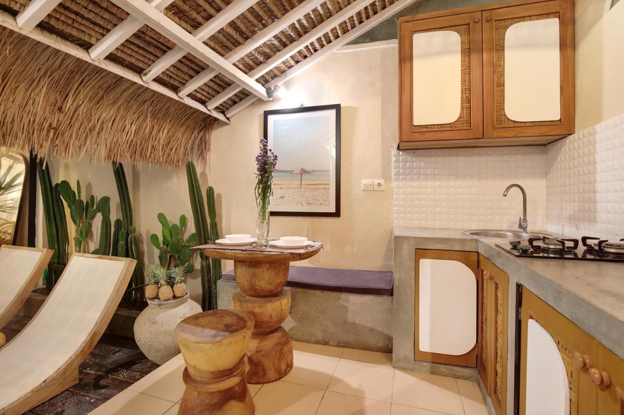 Seminyak Beach Bungalow Studio Villa 1 With Private Pool Sbb1 Kültér fotó