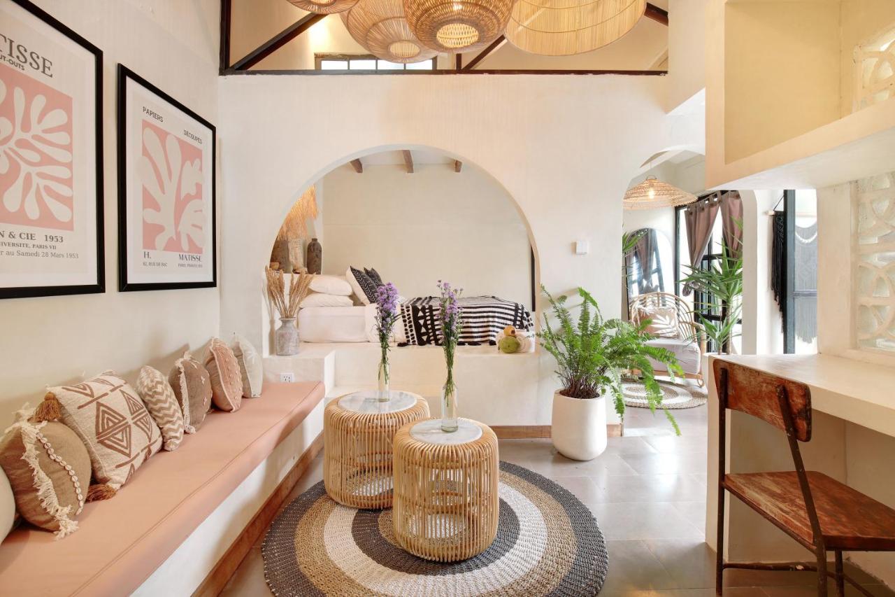 Seminyak Beach Bungalow Studio Villa 1 With Private Pool Sbb1 Kültér fotó